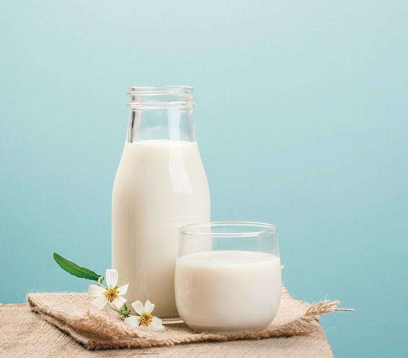 Hướng dẫn cách đổi sữa công thức sang sữa tươi cho bé trên 1 tuổi